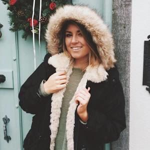 Meet your Posher, Molly